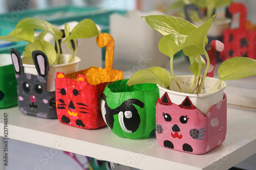 art and craft design kid toys from recycle materials