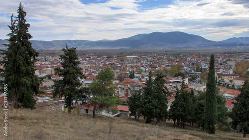 The city of Elassona in Thessaly, located on the south side of mountain Olympus © johzio