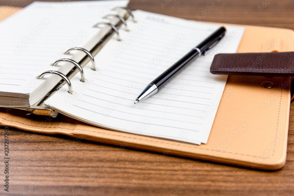 Record expenses for saving money Record expenses for saving money