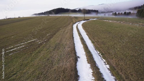 Weg mit Schnee