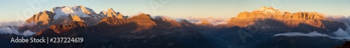 Fotografia mount Marmolada and mount Sella sunset panorama