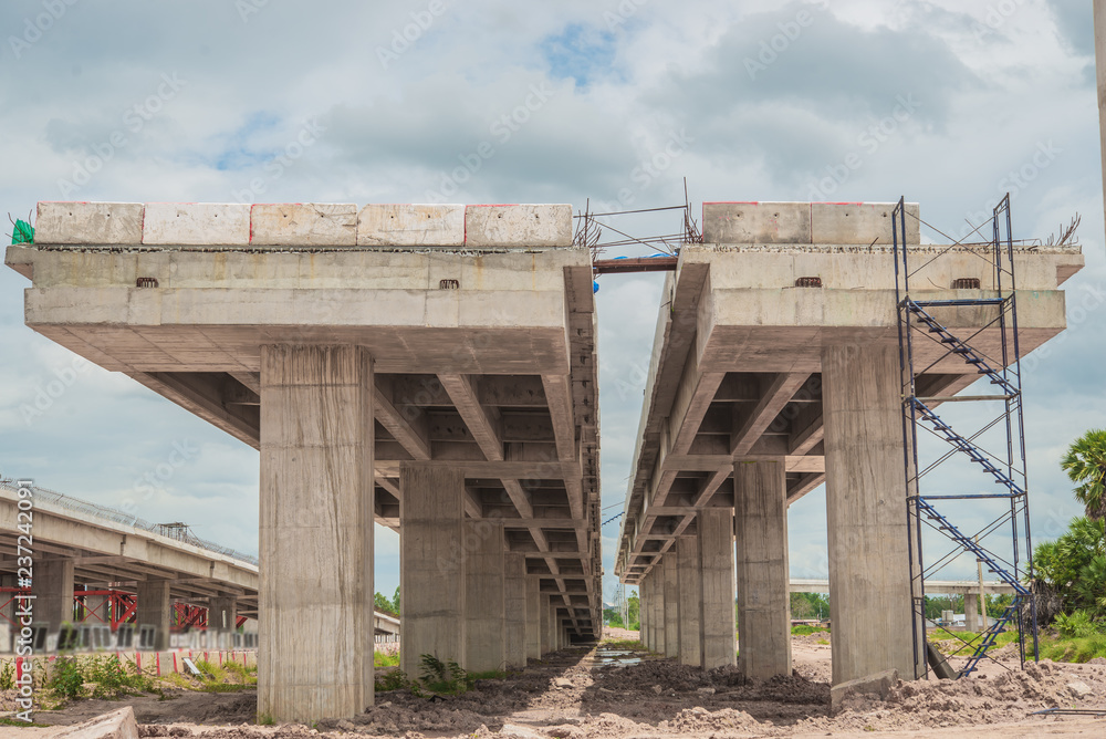 Parallel bridge way under contruction,countryside,long bridge,tollway,The road outside,Site construction of the bridge tollway large. Parallel bridge way under contruction,countryside,long bridge,tollway,The road outside,Site construction of the bridge tollway large.