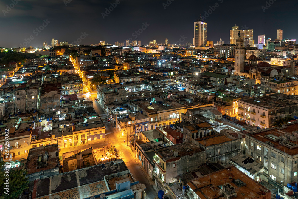 Obraz premium Havana / Night View