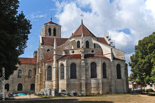 Auxesse, l'Abbazia di Saint Germain - Borgogna