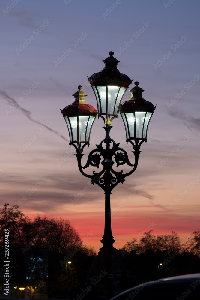 Europe, UK, England, London, Putney Embankment Europe, UK, England, London, Putney Embankment