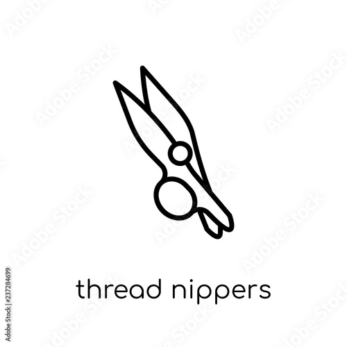 Thread nippers icon from Sew collection.