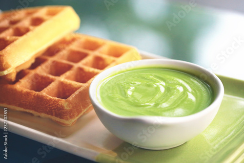 Thai Pandan Custard with waffle