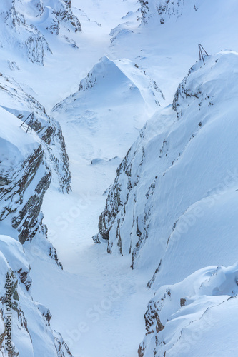 Fototapeta Verschneite Gipfellandschaft - Parpaner Rothorn, Graubünden, Schweiz