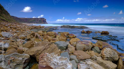 Canvas Print Sea and rocks at Little Garie Head in the Royal National Park, near Sydney, NSW,