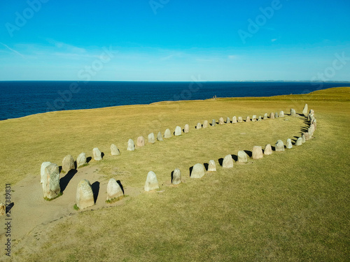 Steinformation Ales Stenar in Südschweden an der Ostseeküste