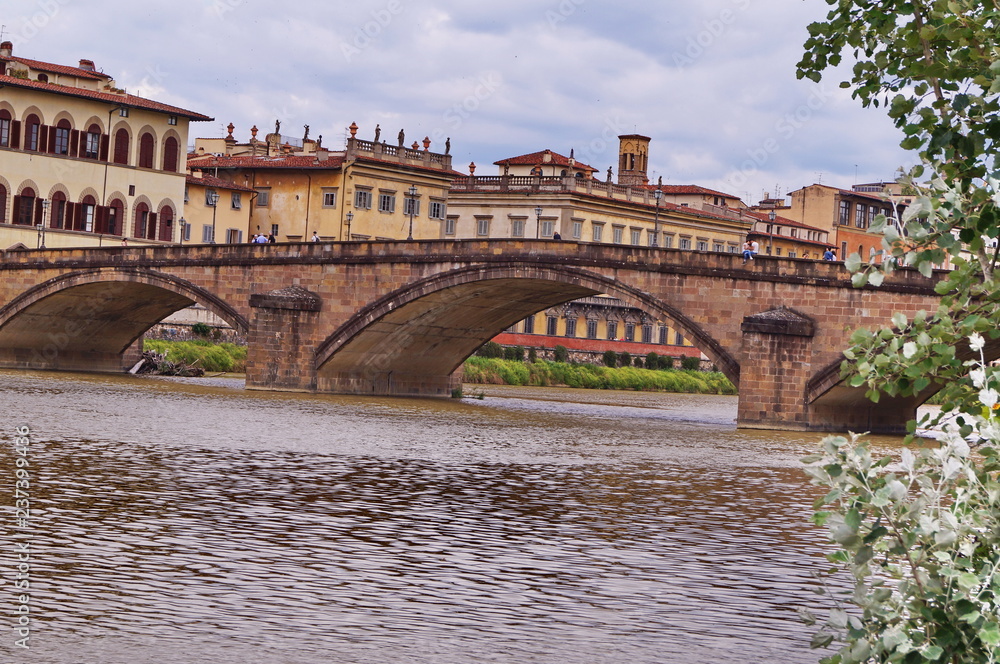 Fototapeta premium Carraia bridge Florence Italy