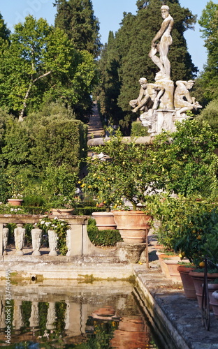 Fototapet Fountain of the Ocean in the Boboli Gardens Florence Tuscany Italy