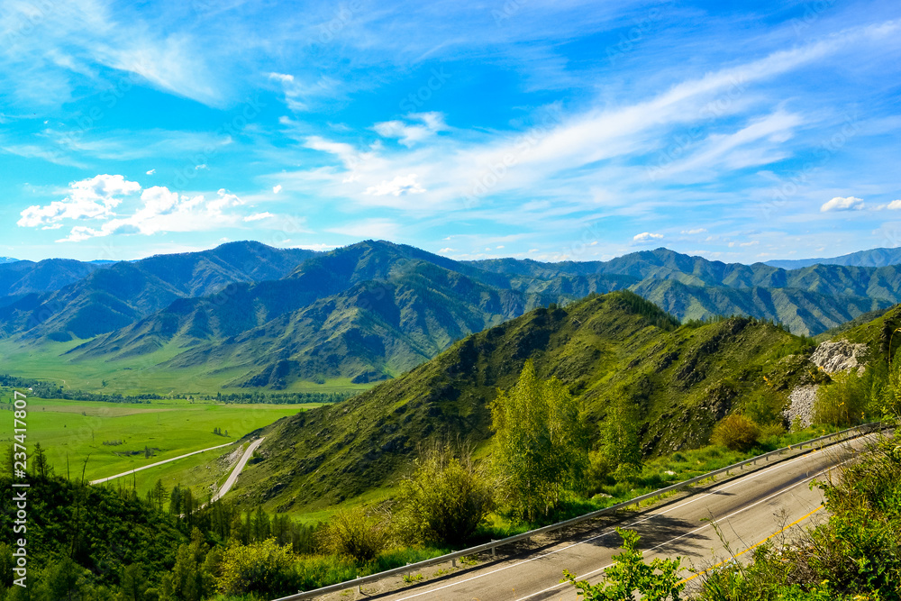 Fototapeta premium Сhujsky trakt. Altai is the most beautiful place in the world