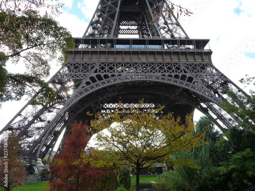 La Tour Eiffel, Paris, France (15) © Geoffroy