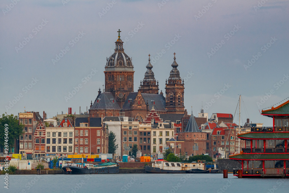 Fototapeta premium Amsterdam. The church of St. Nicholas.