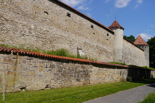 Mittelalterliche Stadtmauer am Stadtgraben in Amberg photo