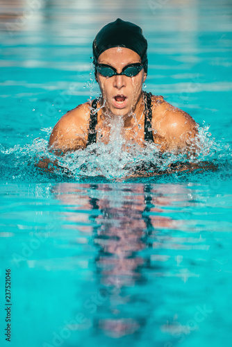 Breastrstroke swimmer in the pool © Microgen