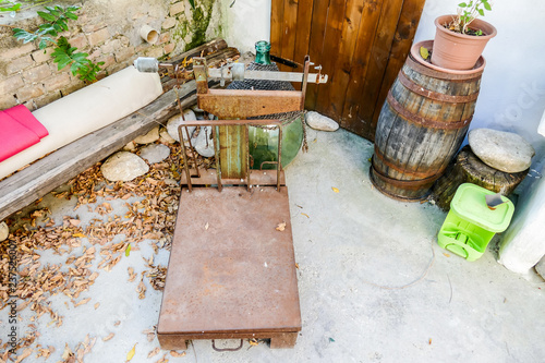 Photo Picture Image of a old rusty weight scale balance