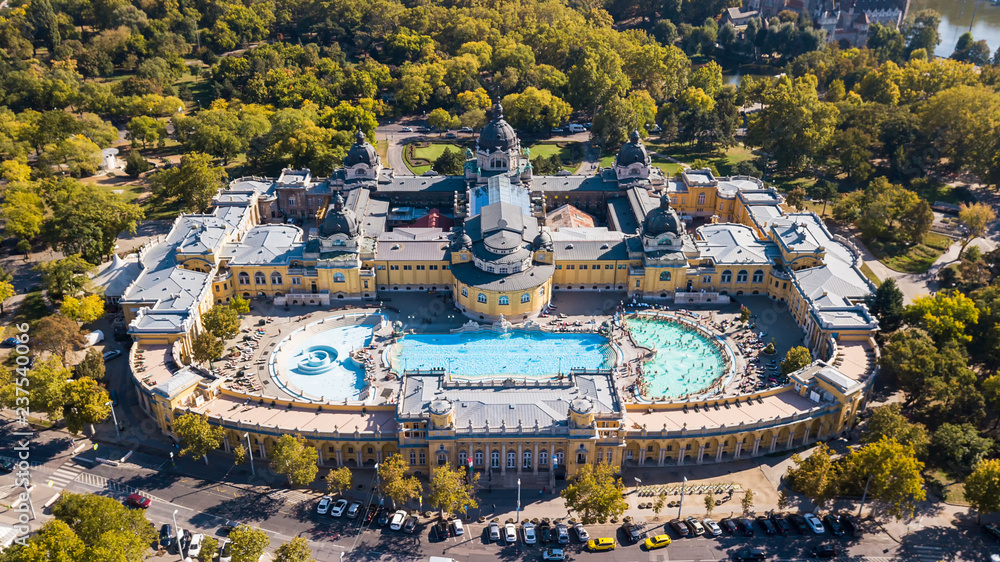 Obraz premium Bath Sections taken from a height by a drone