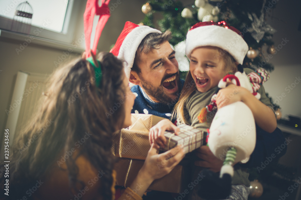 Obraz premium Parents give it only best, and that's happiness.
