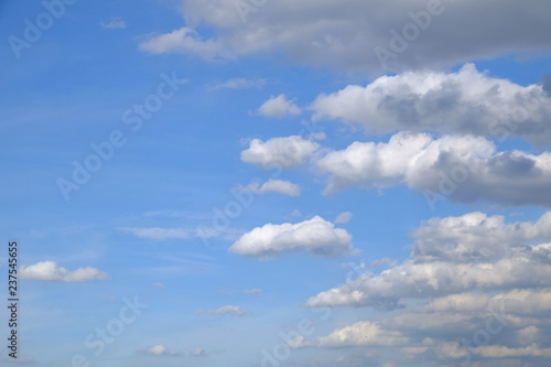 clouds in the blue sky