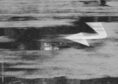 Fotografie wet asphalt road texture