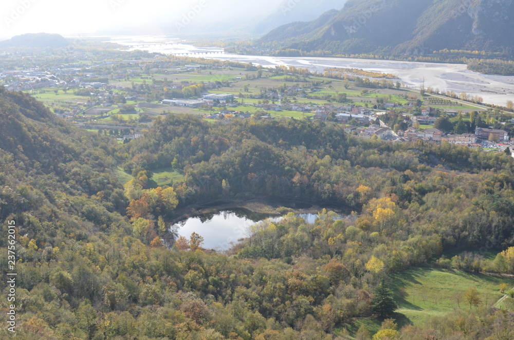 Naklejka premium Montagna