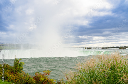 Photography Horseshoe Falls of Niagara Falls in Ontario, Canada
