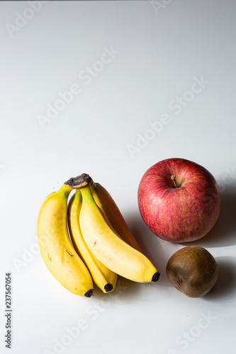りんご バナナ キウイ