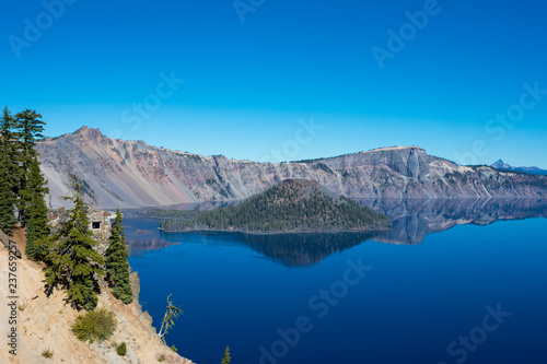 Crater Lake National Park in South Central Oregon © Joshua Rainey