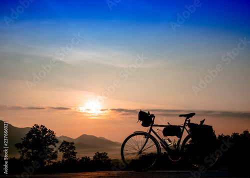 silhouette bike packing