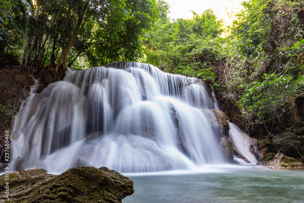 Huai Mae Khamin Waterfall is one of the most popular in Khuean Srinagarindra National Park, Kanchanaburi, Thailand Huai Mae Khamin Waterfall is one of the most popular in Khuean Srinagarindra National Park, Kanchanaburi, Thailand