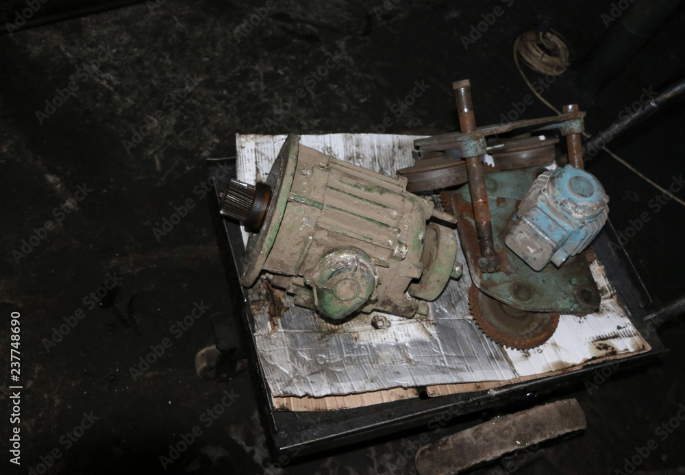 Fototapeta premium Heavy truck engine. a large motor assembled for a powerful heavy truck, after overhaul.