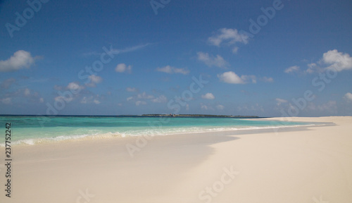 Wei  er Sandstrand Atoll Insel Malediven