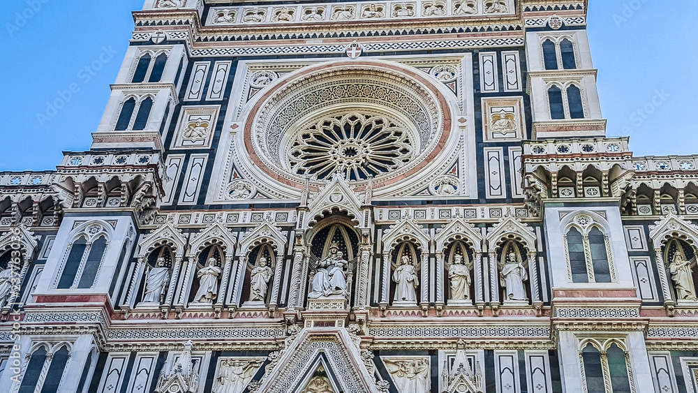 Fototapeta premium Details of Florence Cathedral, formally the Cattedrale di Santa Maria del Fiore (