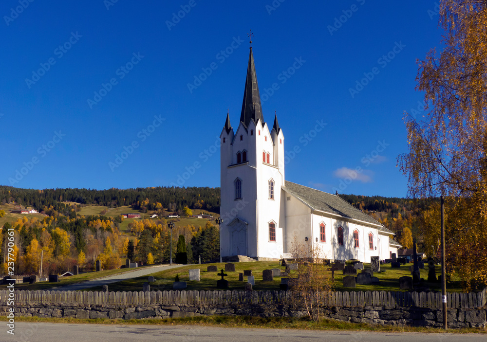Eggedal church in Autumn