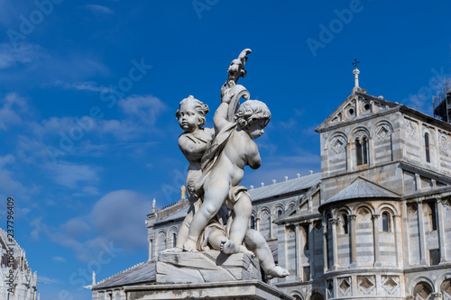 Pisa Statue