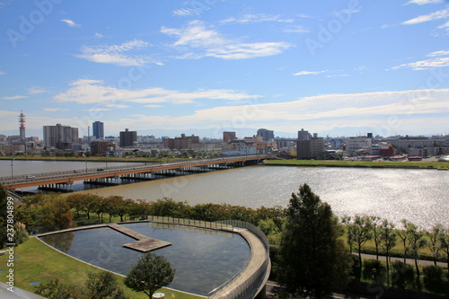 新潟りゅーとぴあ屋上から見た信濃川 photo