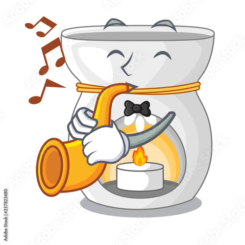 With trumpet aroma lamp with burning candle mascot