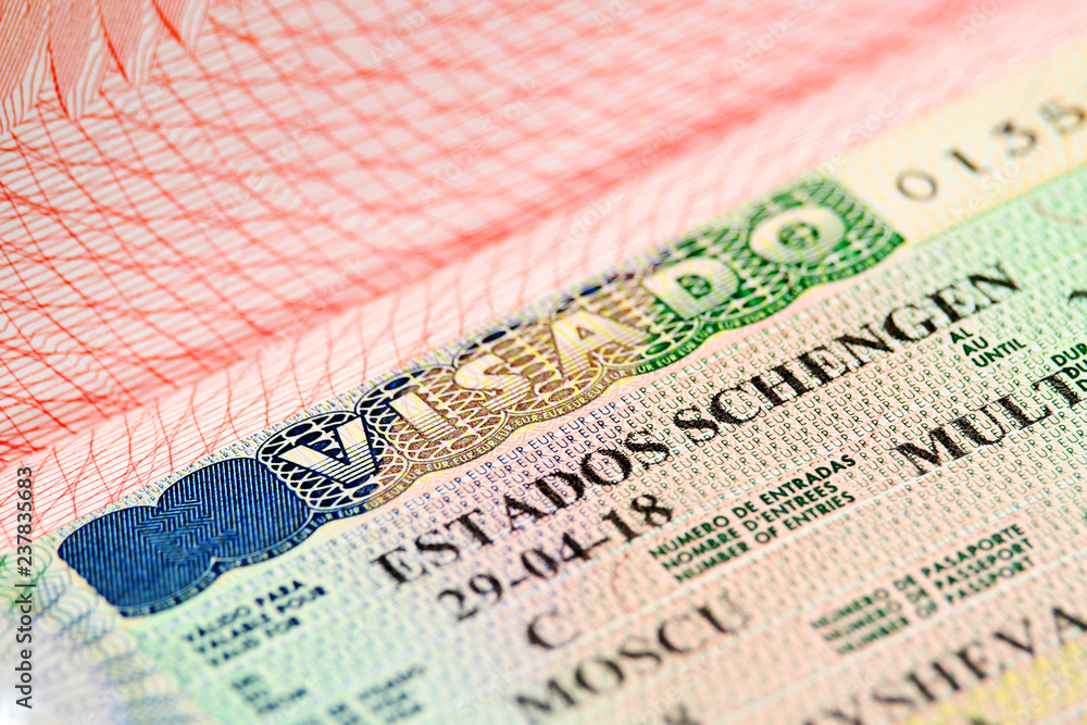 Obraz premium Spanish Schengen visa in a passport