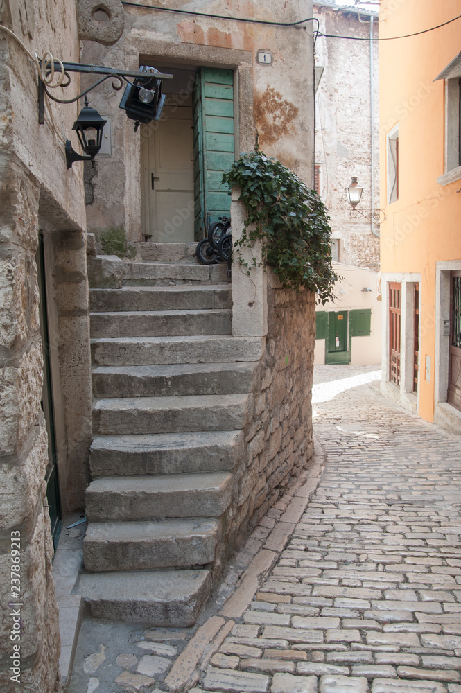 Obraz premium Ступеньки