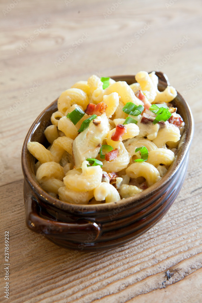 Baked Pasta with Cauiflower and Bacon Baked Pasta with Cauiflower and Bacon