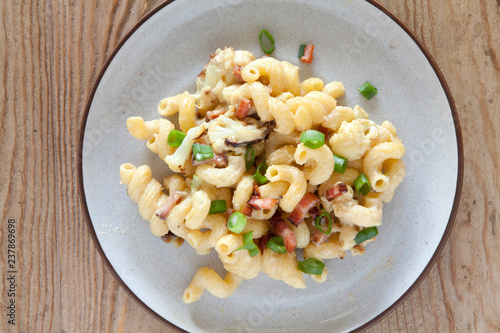 Wallpaper Mural Macaroni and Cheese with Cauliflower and Ham Torontodigital.ca