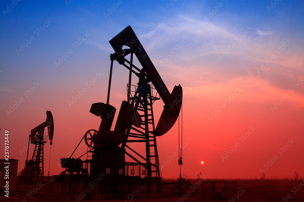 crank balanced beam pumping unit in a oilfield crank balanced beam pumping unit in a oilfield