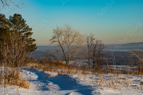 winter, snow, slope, trees, sky, river, mountains, nature, walk © Наталья Меркулова