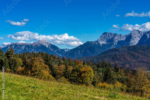 Deutschland - Bayern - Wanderung von Garmisch-Partenkirchen nach Wamberg © rudiernst
