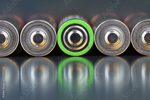 Alkaline battery aa size with leader single one
