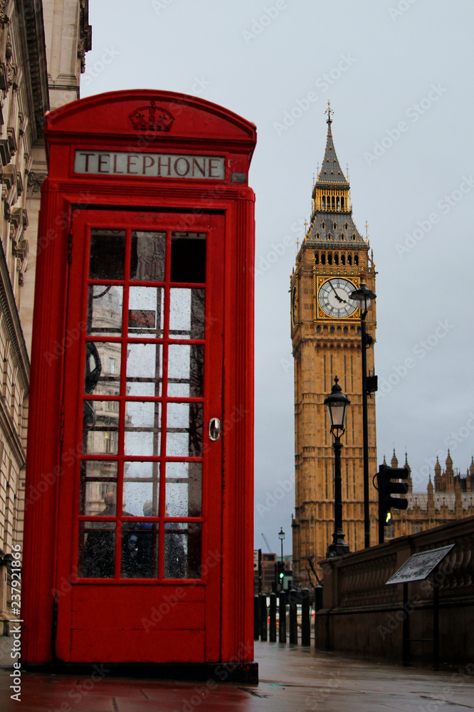 Red box Telephone and Big ben