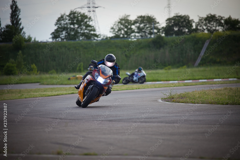  Race between two motorcycle athletes