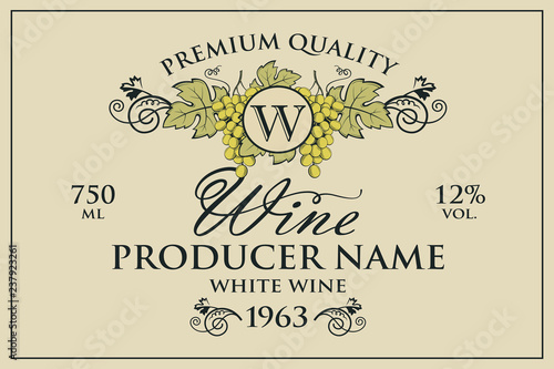 vintage label for wine bottles with grapes
